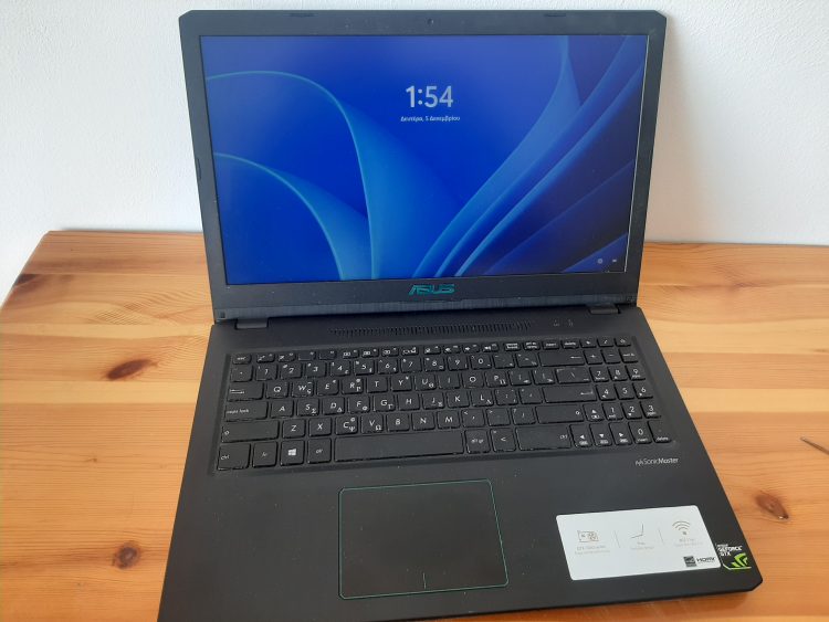 ASUS X570ZD Laptop Refurbished AMD R7 2700U/16GB RAM DDR4/128 SSD m2+240SSD sata/GTX 1050 4GB/WIN 11H